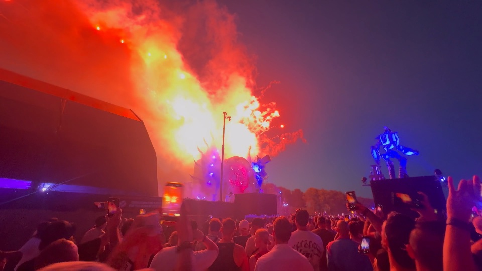 Video thumbnail for Day 1 — DEFQON.1 ~ June 25